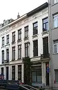 Gekoppelde neoclassicistische burgerhuizen