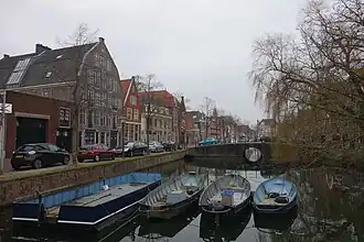 Appelhaven, straat en gracht