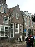 Huis met eenvoudige topgevel