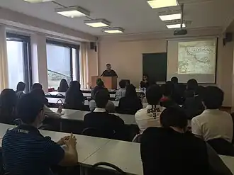 College van Ara Papian