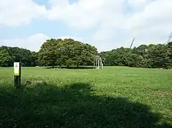 Groene zone in het park voor de verbouwingen