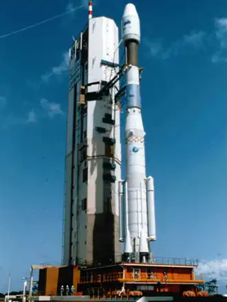 Ariane 42P raket met de TOPEX/Poseidon satelliet (Kourou, 10 augustus 1992) (NASA)