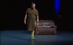 Kleton in Met de fles grootgebracht (2021)