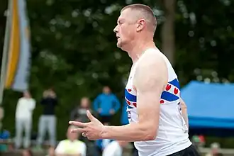 Arjen Visserman loopt de "legendary 400" tijdens de Mondo Keien Meeting in 2011