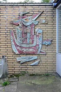 Keramiekreliëf Ark van Noach (1965), buurthuis Kastor, Utrecht