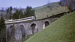 Reeks 4010 op 2 mei 1969 bij Dalaas onderweg als Transalpin
