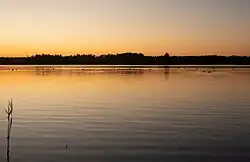 Rijkerswoerdse Plas net na zonsondergang