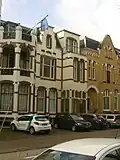 Helft van dubbele villa