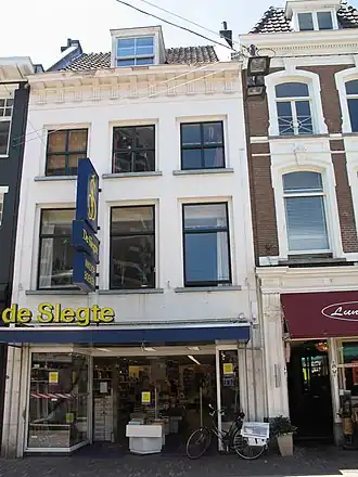 Jansstraat 28, waar de brand begon (situatie in 2010).