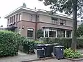 Dubbelwoning met schuurtjes