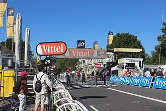 Finish van de veertiende etappe (Parc des Oiseaux)