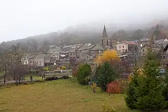 Gezicht op Arzenc-de-Randon