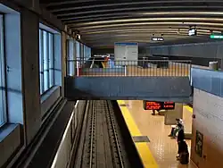 De ramen aan de westkant