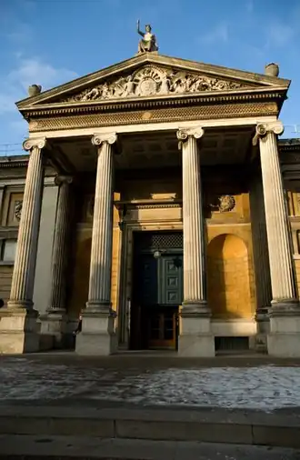 Voorzijde Ashmolean Museum