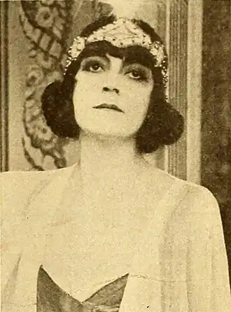 Asta Nielsen in 1917.
