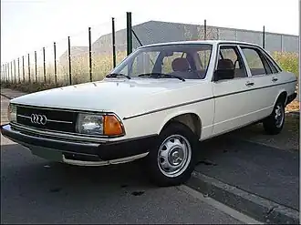 Audi 100 C2