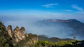 De Three Sisters, Jamison Valley en Mount Solitary gezien vanaf Echo Point