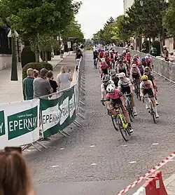 Avenue de champagne - Tour de France Femmes 2022.