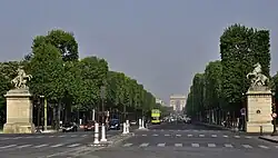 Chevaux de Marly aan het begin van de Champs-Élysées