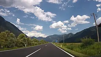 De B100 bij Steinfeld richting Villach