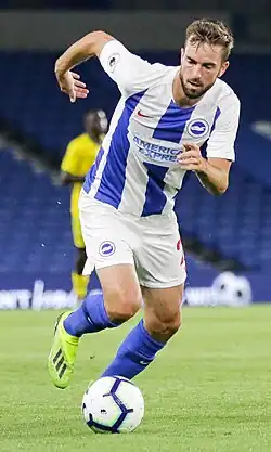 Pröpper in het shirt van Brighton & Hove.