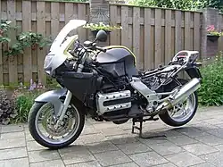 BMW K 1200 RS uitgekleed