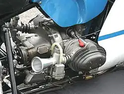 De ex-Walter Schneider BMW RS 54 werd in 1960 aan Max Deubel gegeven. Die werd er vier keer wereldkampioen mee.