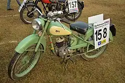 BSA Bantam D1 uit 1948, nog zonder achtervering.