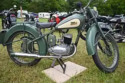 BSA Bantam D1 uit 1951 met plunjervering