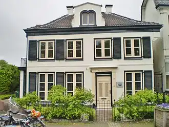 Schoutenhuis (2013)