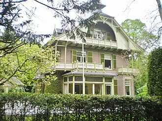 Villa Helvetia (2013)