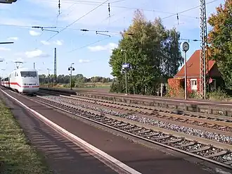Station Ashausen in 2009, voor de uitbreiding van de spoorlijn.