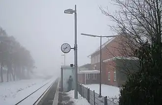 Station Hilter tijdens een sneeuwbui (2009)