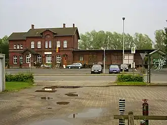 Voormalig stationsgebouw van Barnten