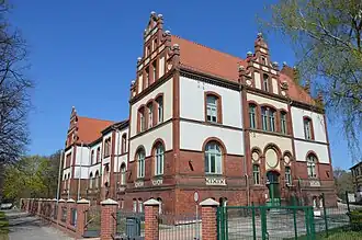 Bahnhofstraße 9, Burg,[3] kantoor Landkreisbestuur