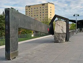 Het kunstwerk van Freddy Fraeks op het perron