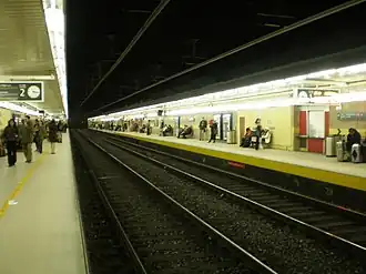 De perrons van station Passeig de Gràcia