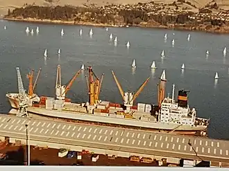 De Nedlloyd Barcelona in Lyttelton, 1984