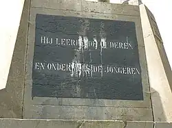 "Hij leerde de ouderen en onderwees de jongeren"