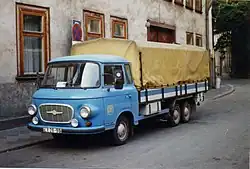 Barkas B1000 drieasser in 1989 in Erfurt.