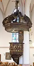St. Pancratiuskerk: Barokke kansel, anno 1619