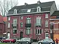 Eenheidsbebouwing van bel-etagewoningen