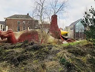Het geheel nieuwe entree aan het Bartokplein.