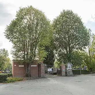 Toegang tot de begraafplaats