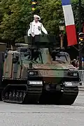 Gemotoriseerde chasseurs alpins op 14 juli 2014 op de Champs-Élysées in Parijs.
