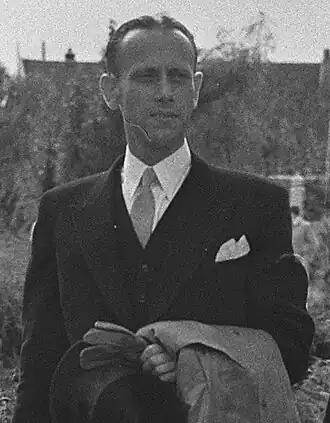 Burgemeester B.G. van Hout (1952)