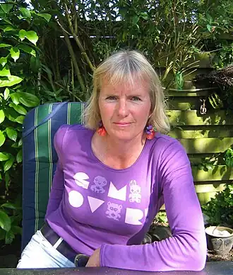 Bea Wiarda thuis, mei 2009