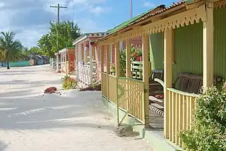 Woonhuizen dicht bij de zee