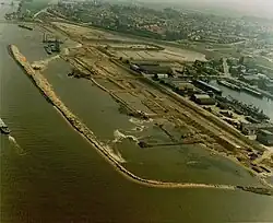 Aanleg van de Beatrixhaven, circa 1984