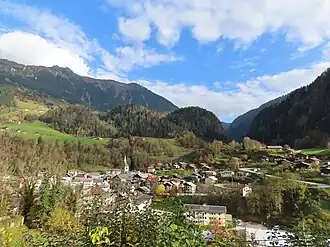 Beaufort gezien vanaf het Château de la Grande-Salle